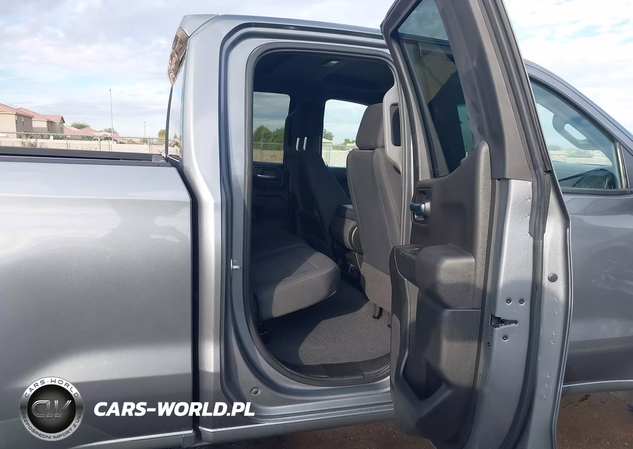 2021 Chevrolet Silverado 1500 2Wd Standard Bed Custom VIN:1GCRWBEF9MZ105734 - 8