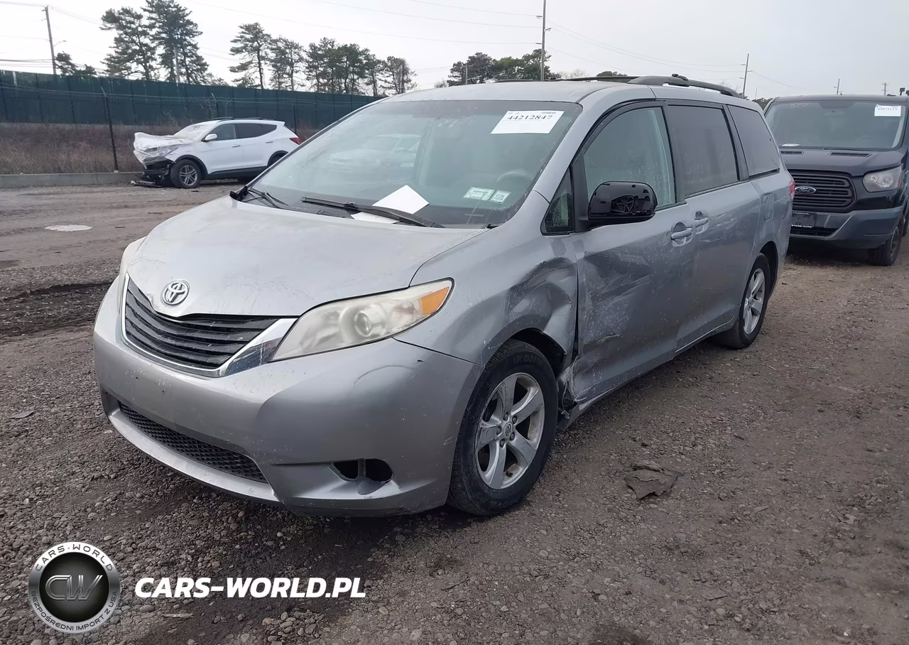 2011 Toyota Sienna Le V6 VIN:5TDKK3DC2BS143203 - 2