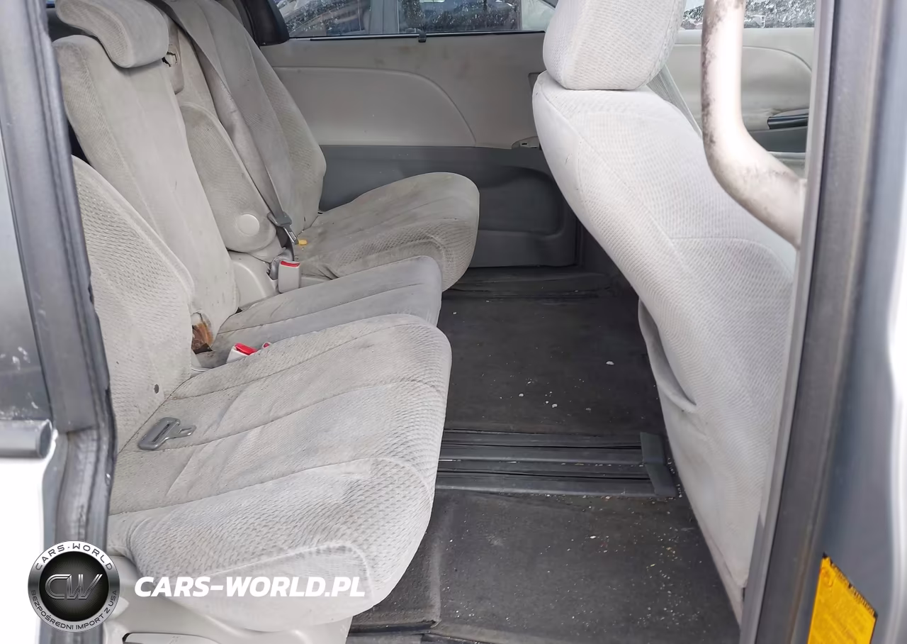 2011 Toyota Sienna Le V6 VIN:5TDKK3DC2BS143203 - 8