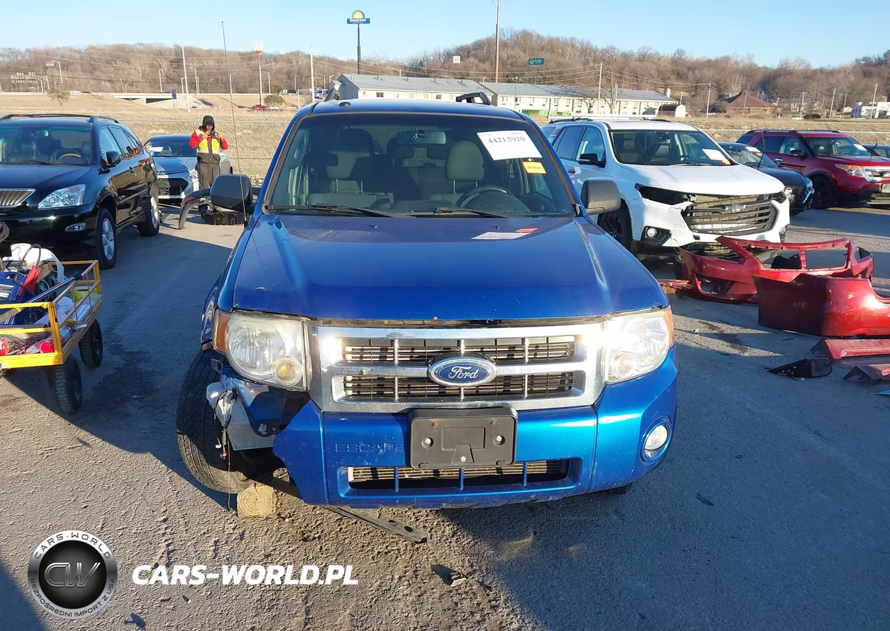 2011 Ford Escape Xlt VIN:1FMCU9DG6BKA37053 - 13