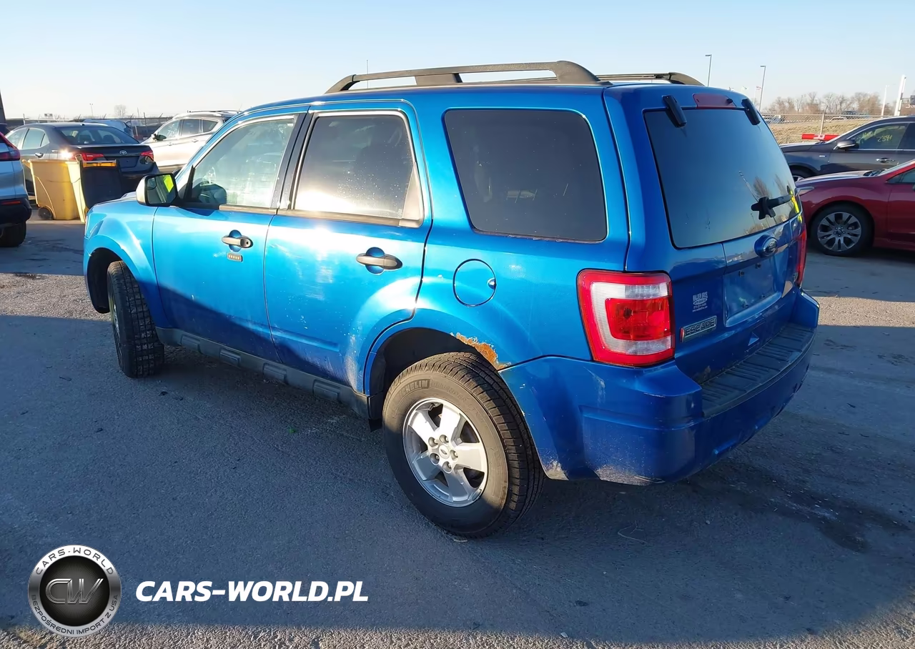 2011 Ford Escape Xlt VIN:1FMCU9DG6BKA37053 - 3