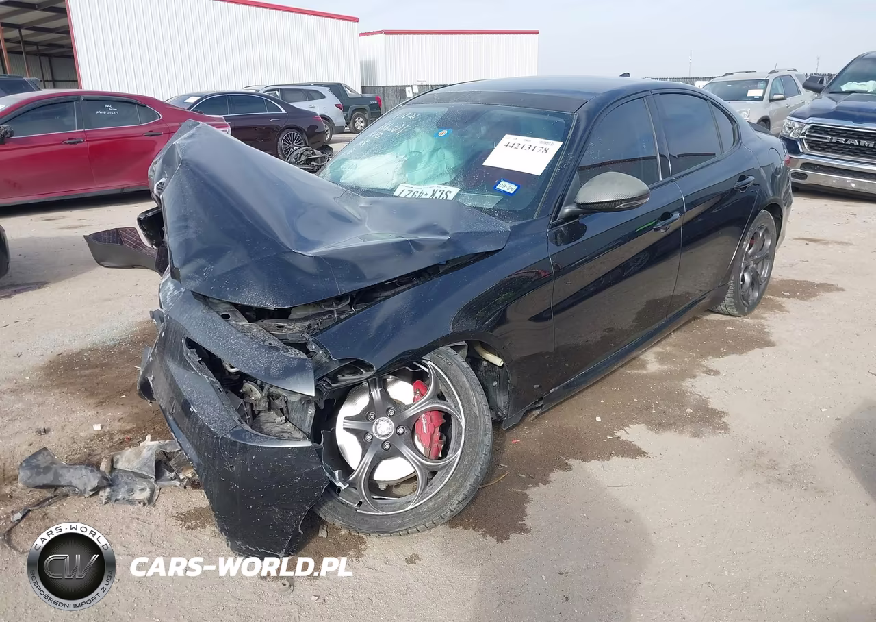 2018 Alfa Romeo Giulia Ti Sport Awd VIN:ZARFAEEN0J7566599 - 2