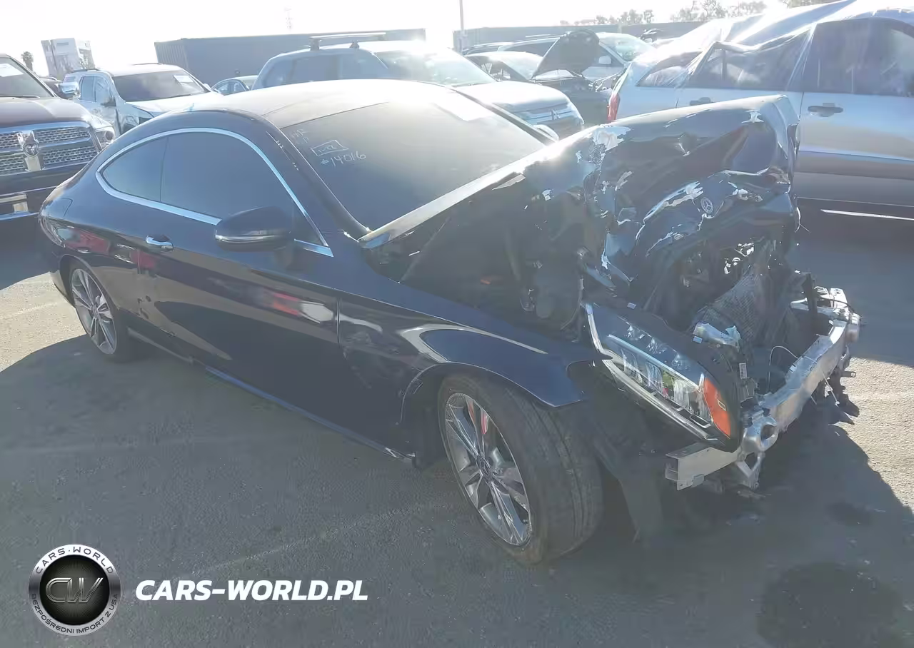 2019 Mercedes-Benz C 300