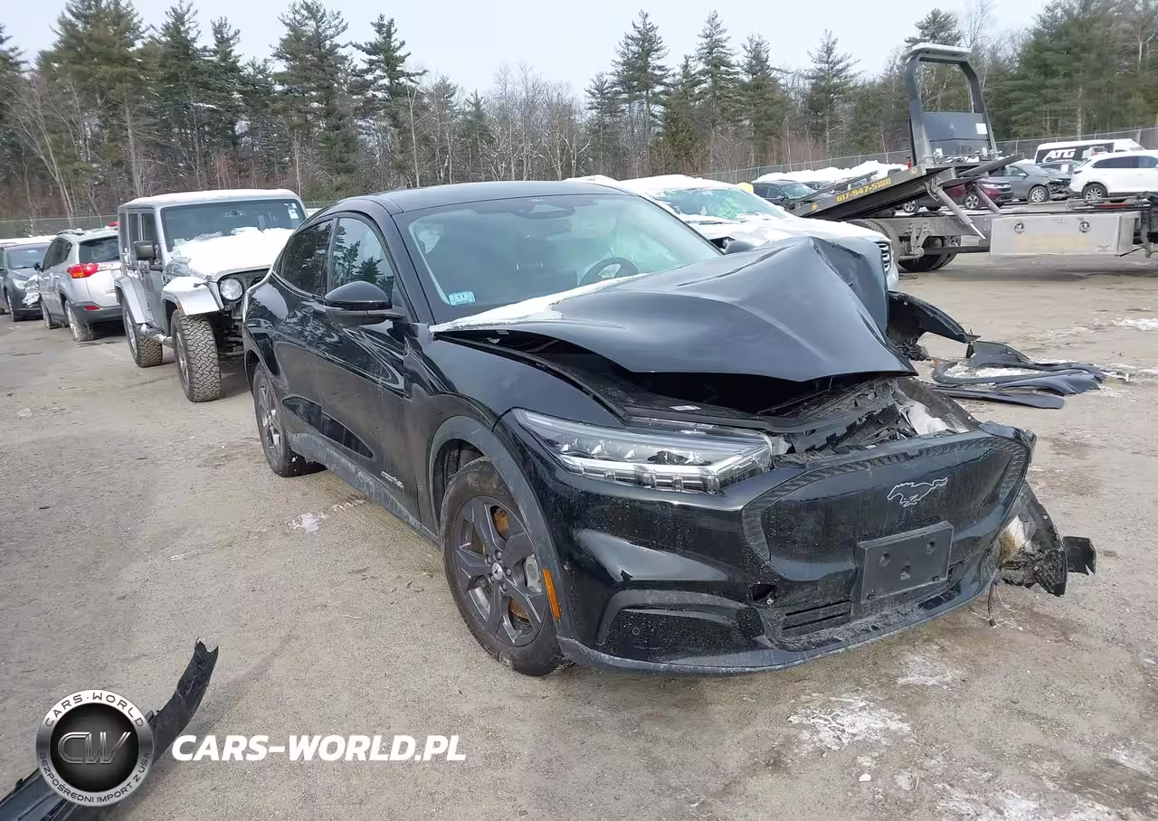 2021 Ford Mustang Mach-E Select