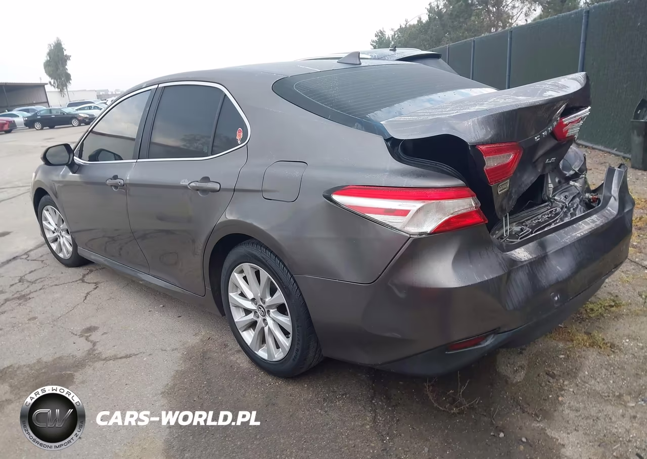 2019 Toyota Camry Le VIN:4T1B11HK4KU791285 - 3