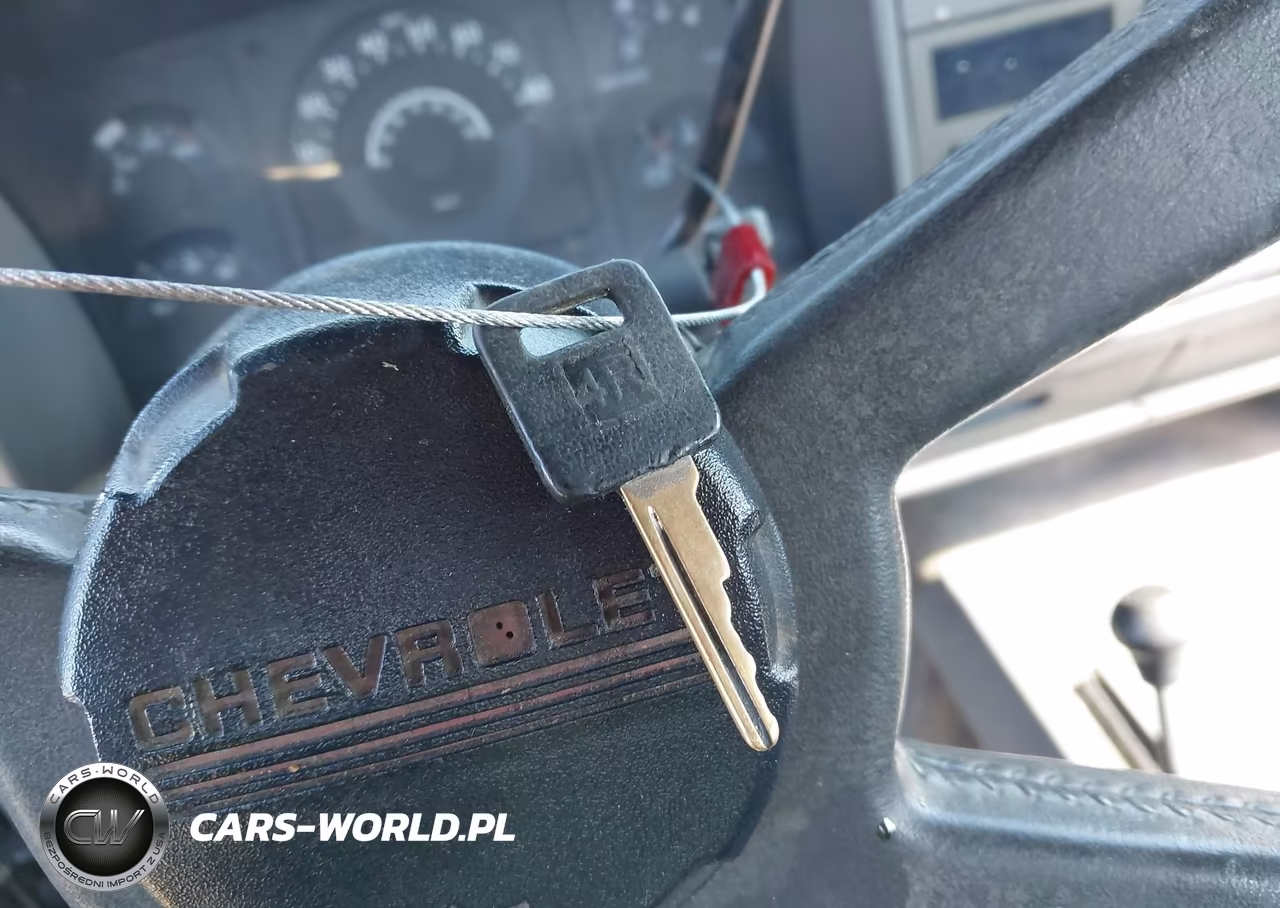 1989 Chevrolet Gmt-400 K1500 VIN:1GCDK14K2KZ218694 - 11