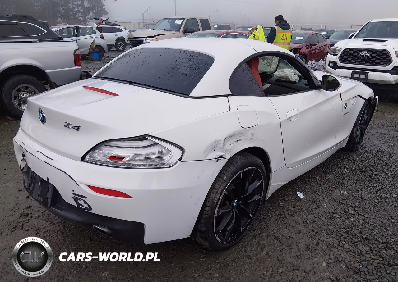 2013 BMW Z4 Sdrive35I VIN:WBALM7C57DE385435 - 4
