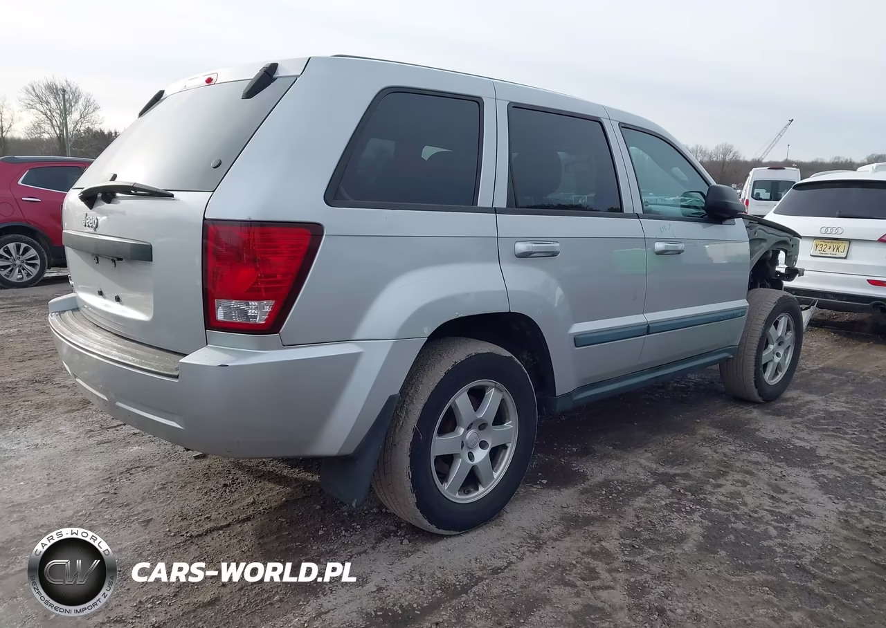 2008 Jeep Grand Cherokee Laredo VIN:1J8GR48K98C115815 - 4