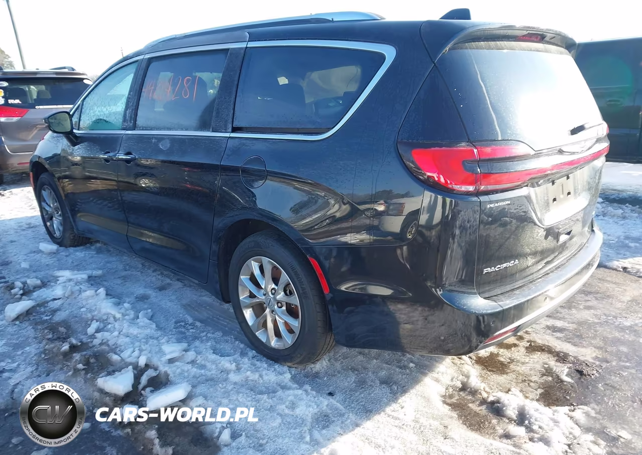 2021 Chrysler Pacifica Touring L Awd VIN:2C4RC3BG2MR518732 - 3