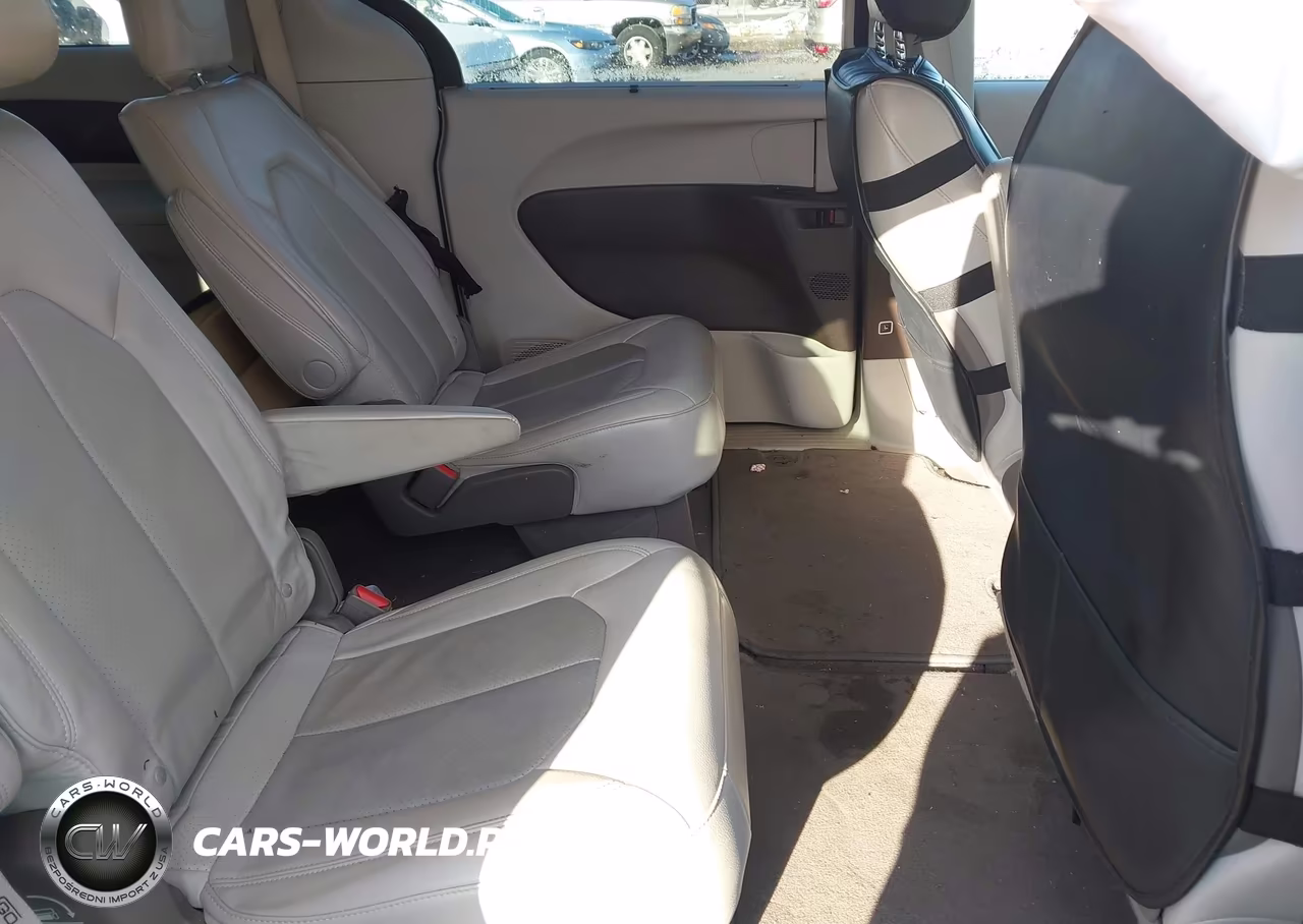 2021 Chrysler Pacifica Touring L Awd VIN:2C4RC3BG2MR518732 - 8