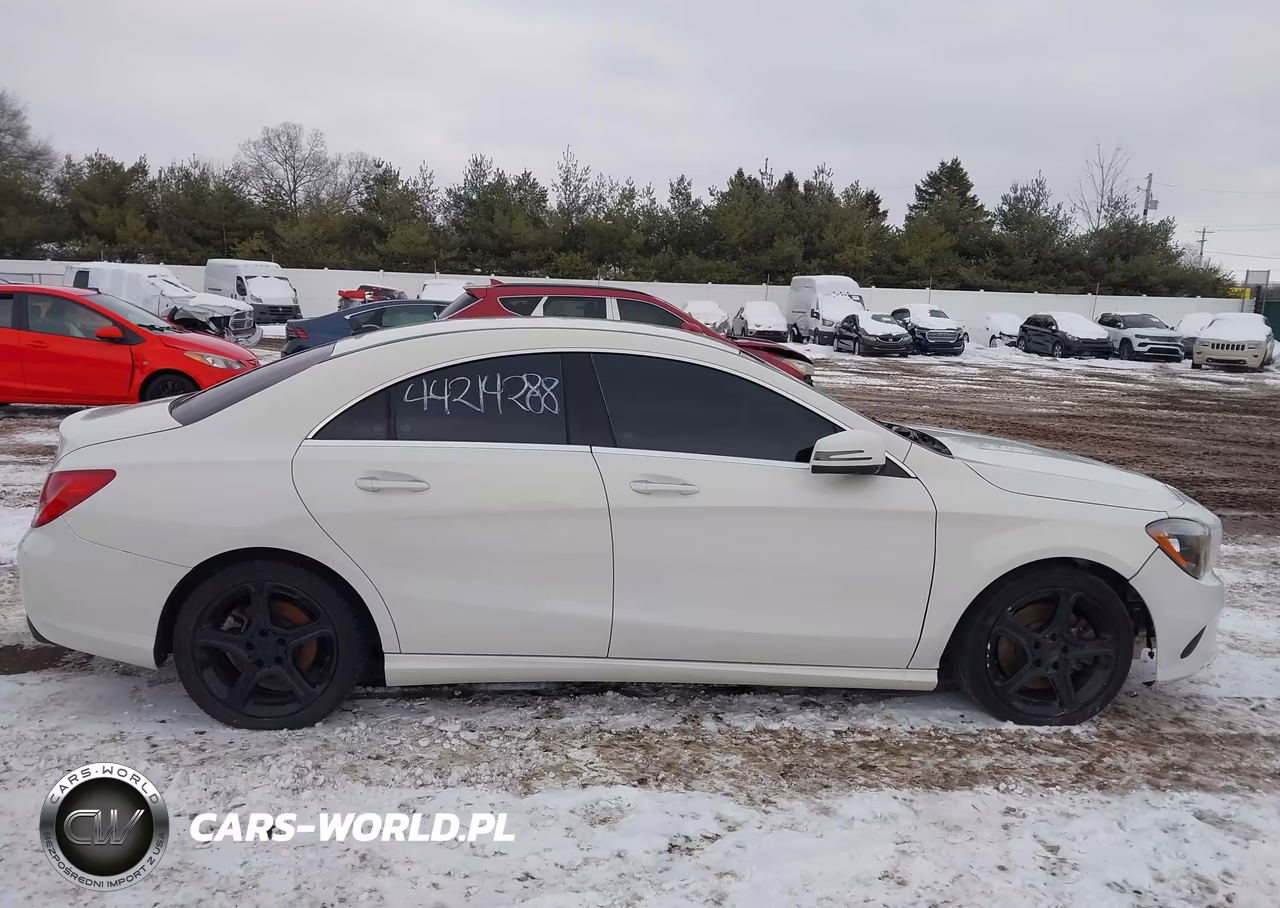 2018 Mercedes-Benz Cla 250 4Matic VIN:WDDSJ4GB7JN512711 - 13