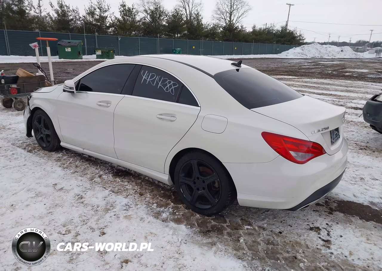 2018 Mercedes-Benz Cla 250 4Matic VIN:WDDSJ4GB7JN512711 - 3