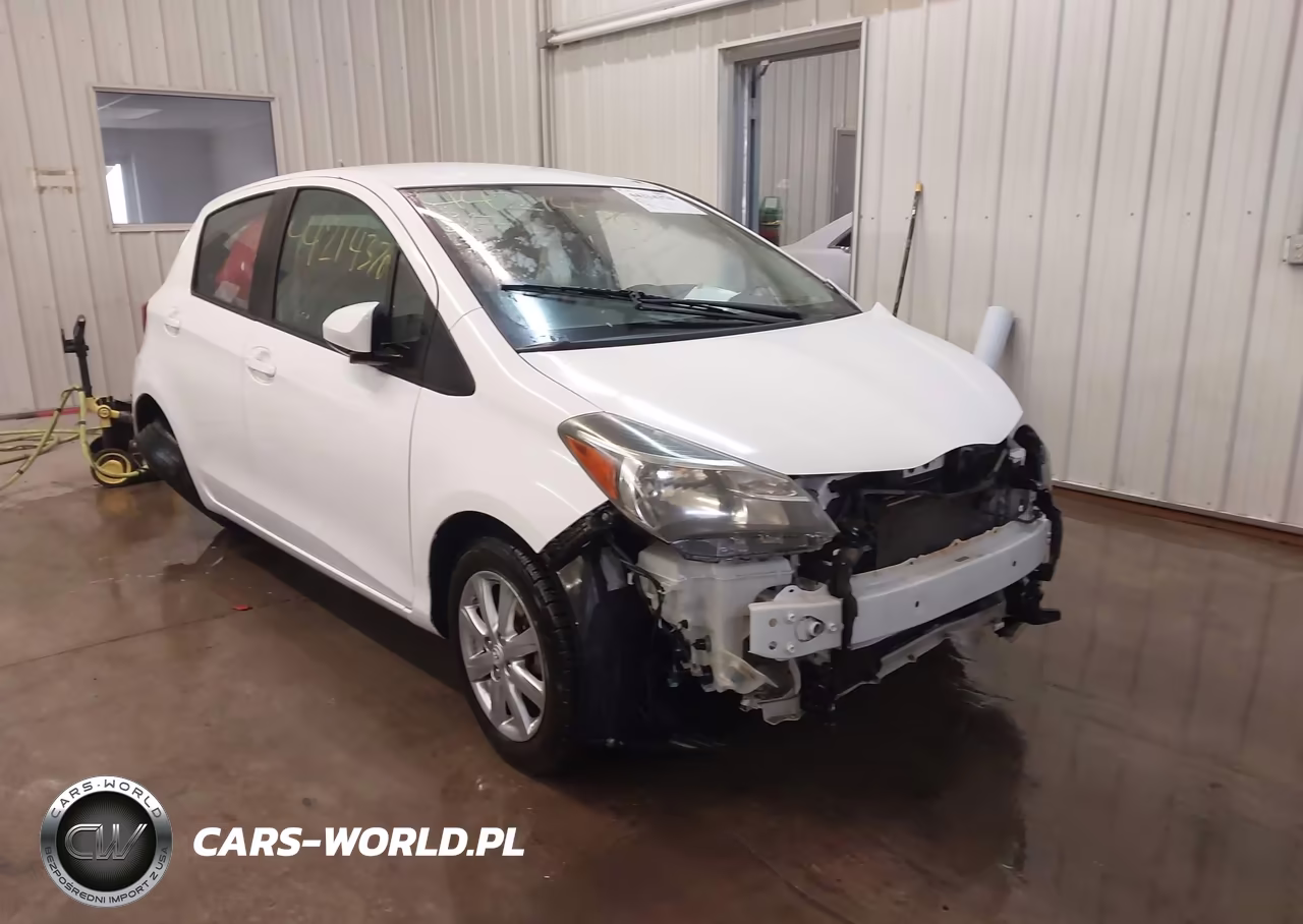 2015 Toyota Yaris Le