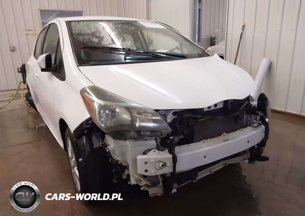 2015 Toyota Yaris Le VIN:VNKKTUD38FA037786 - 18