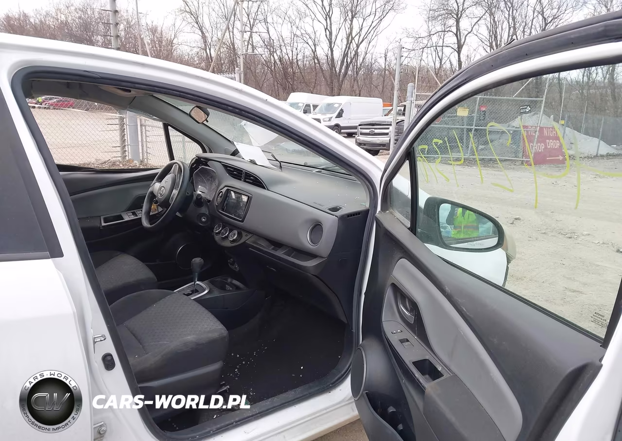 2015 Toyota Yaris Le VIN:VNKKTUD38FA037786 - 5