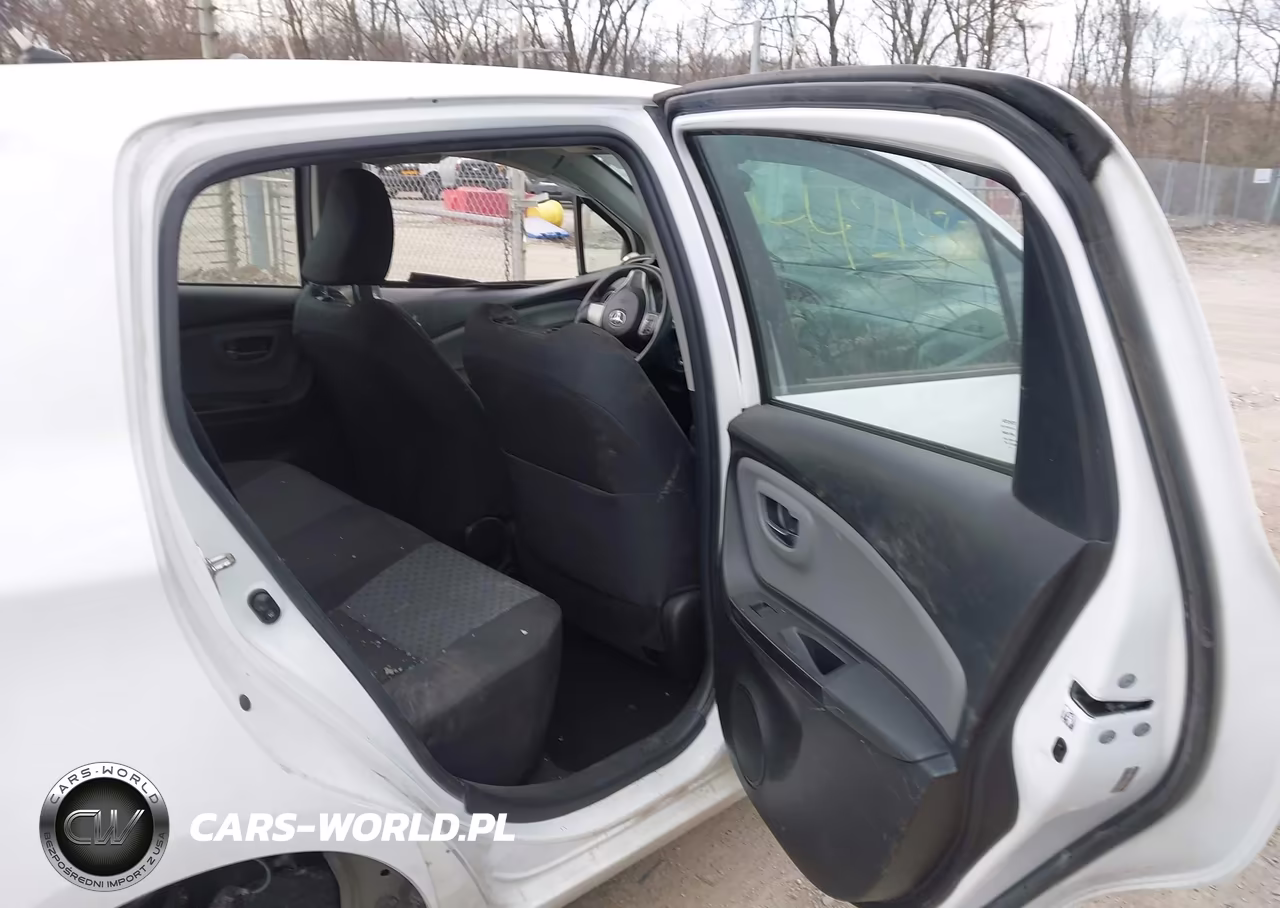 2015 Toyota Yaris Le VIN:VNKKTUD38FA037786 - 8