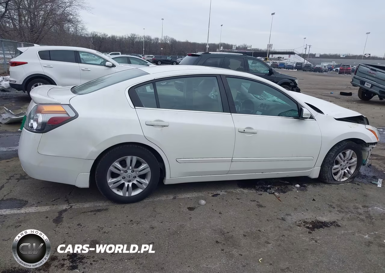 2011 Nissan Altima 2.5 S VIN:1N4AL2AP1BC110498 - 13