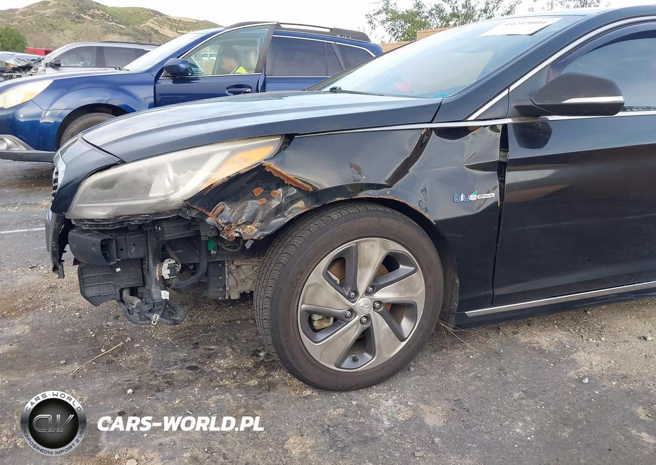 2016 Hyundai Sonata Hybrid Limited VIN:KMHE34L19GA030266 - 6