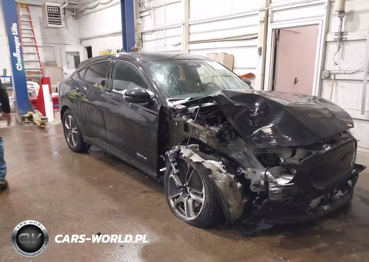 2021 Ford Mustang Mach-E Select