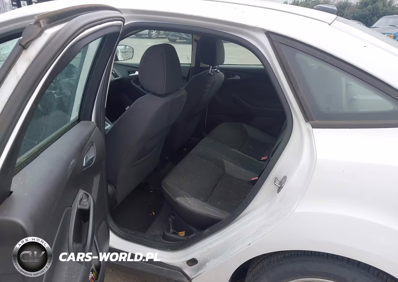 2014 Ford Focus Se VIN:1FADP3F21EL296391 - 8