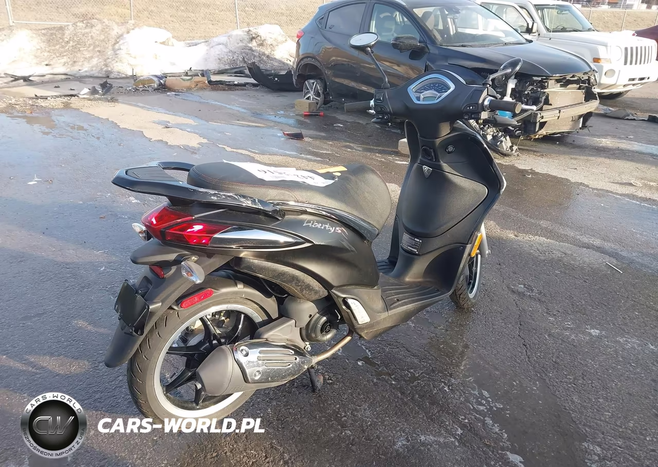 2020 Ves Piaggi Liberty 50 VIN:ZAPC546B5L7001153 - 4
