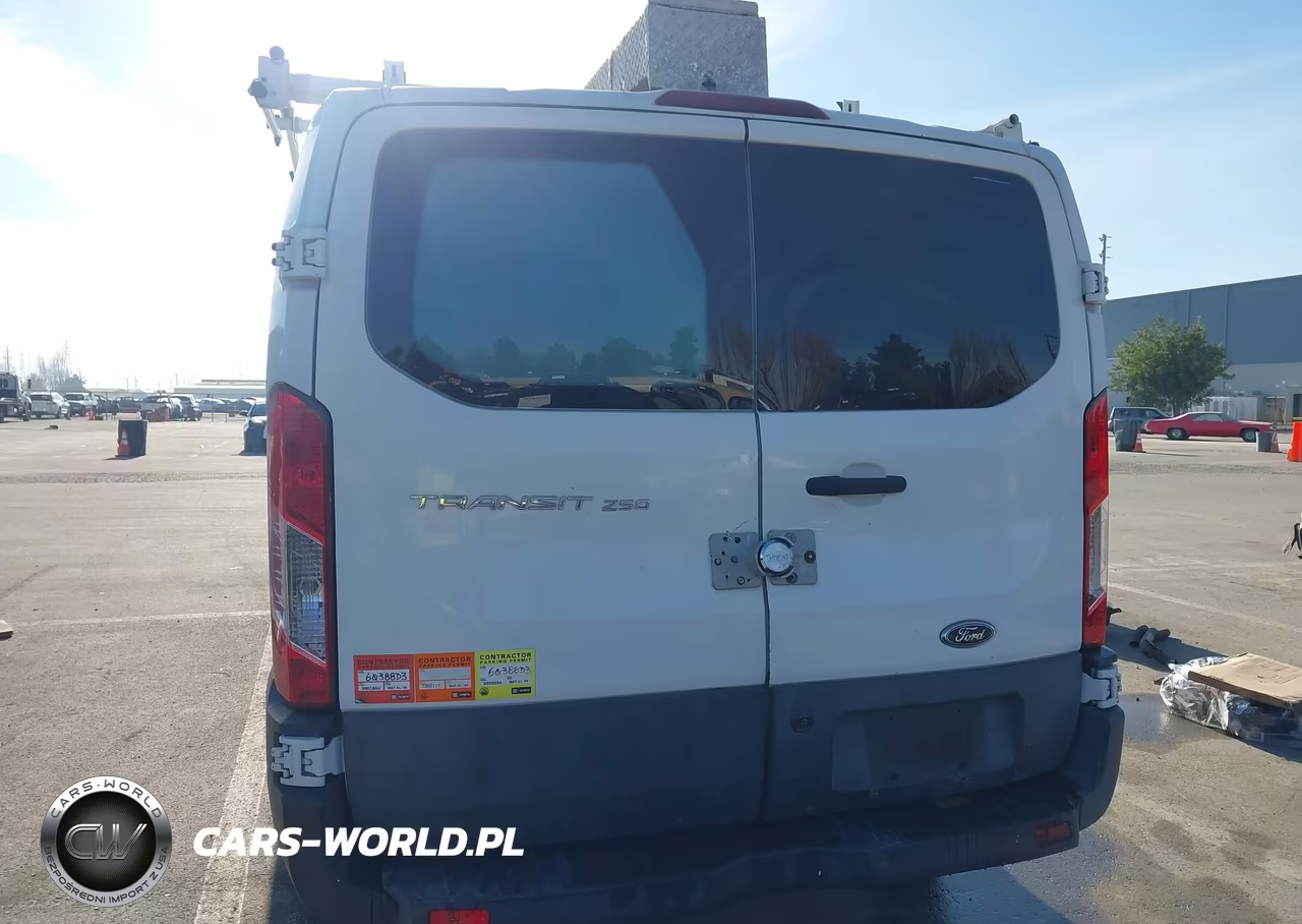 2016 Ford Transit-250 VIN:1FTYR1ZM1GKA34466 - 17