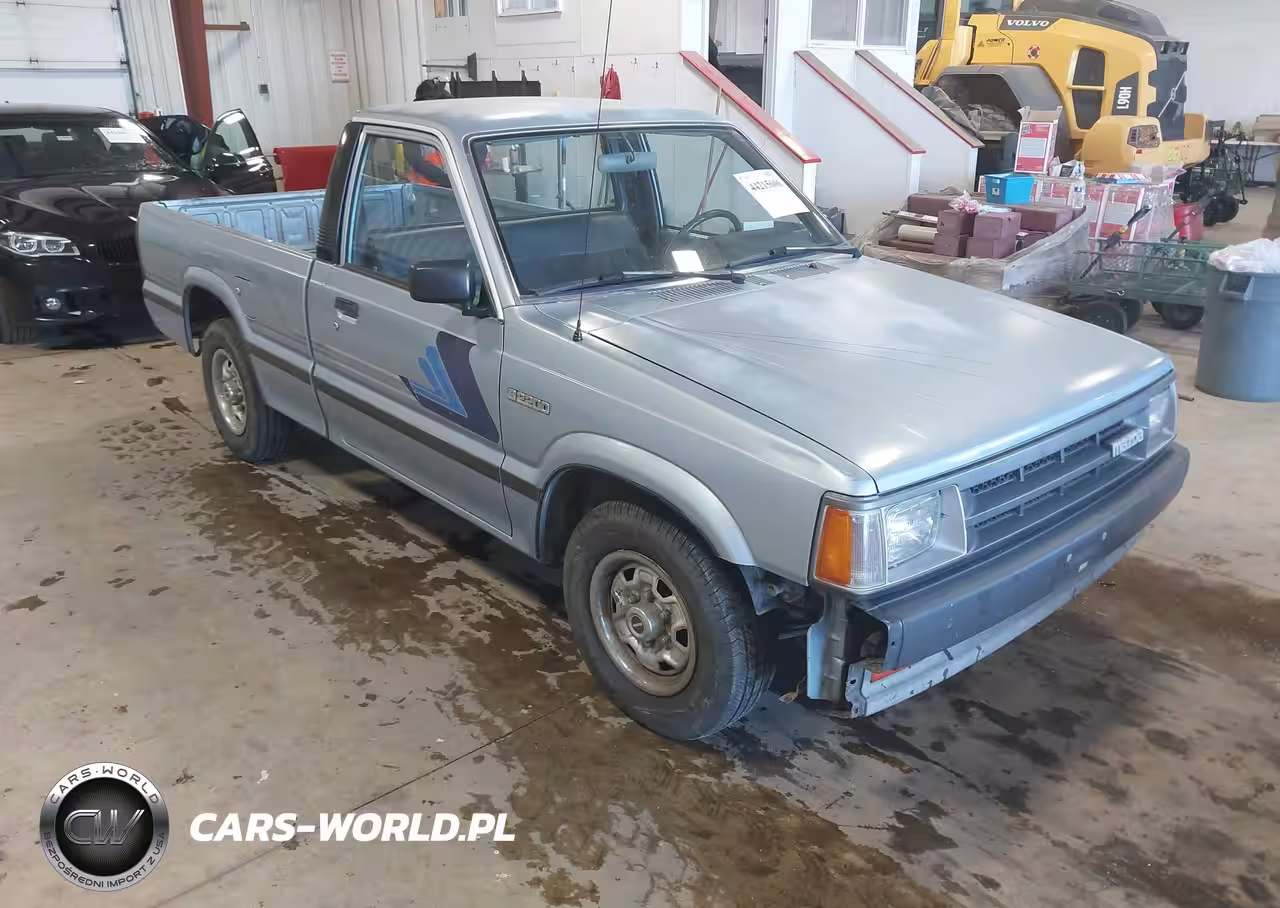 1989 Mazda B2200 Short Bed