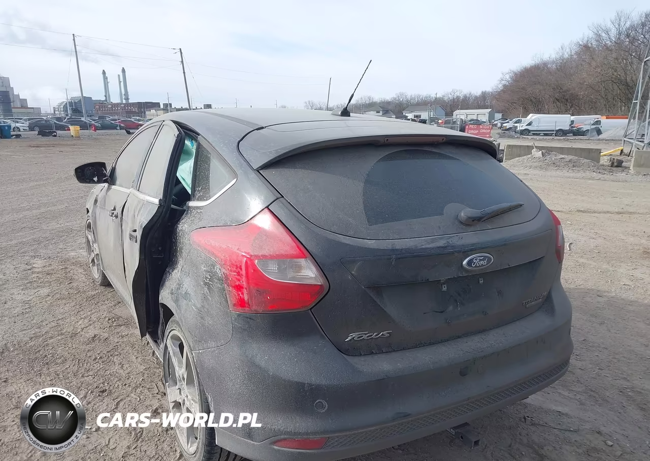 2014 Ford Focus Titanium VIN:1FADP3N24EL410448 - 3