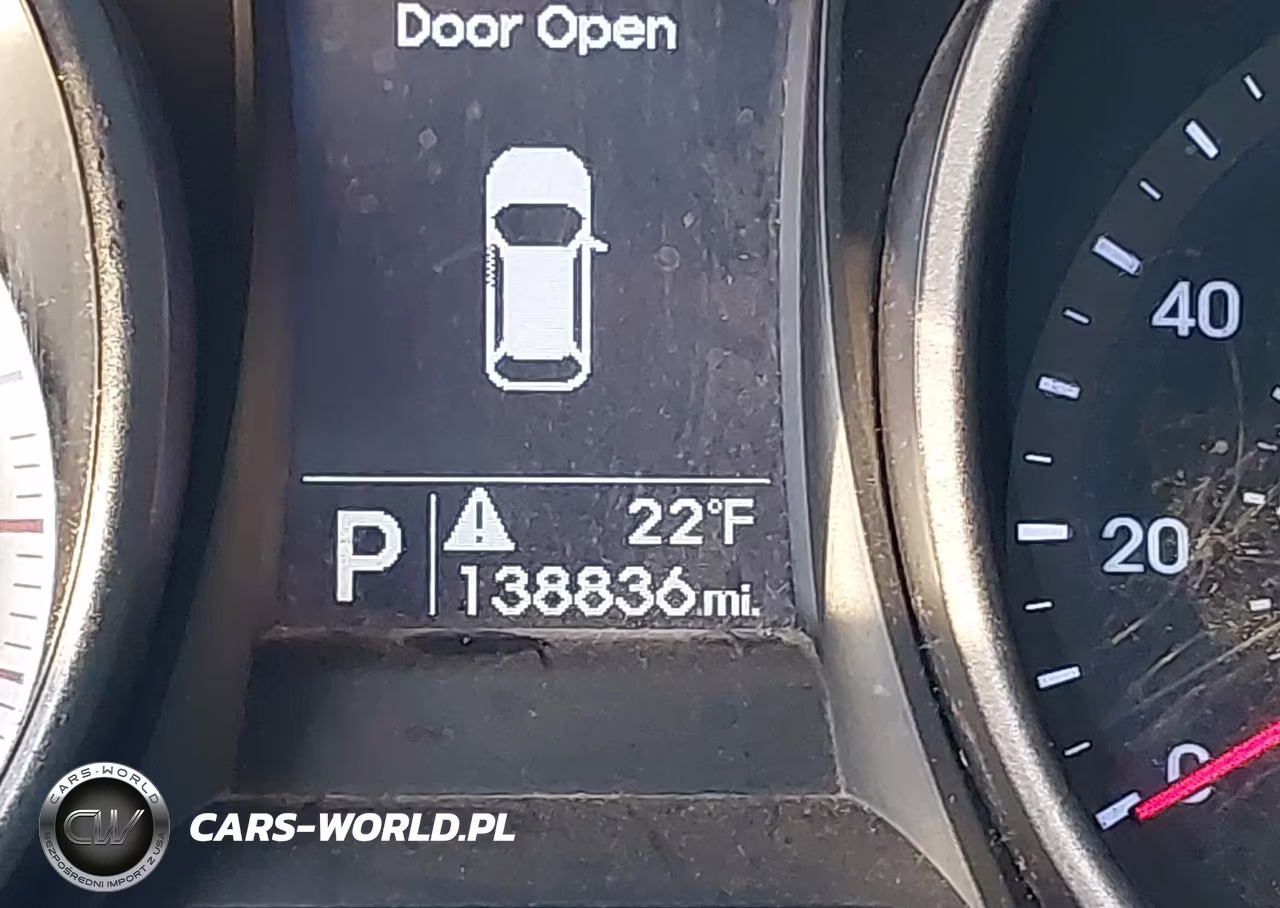 2016 Hyundai Santa Fe Sport 2.4L VIN:5XYZTDLB3GG374741 - 15
