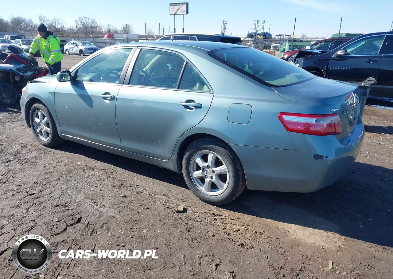 2008 Toyota Camry Le VIN:4T1BE46K28U748212 - 3