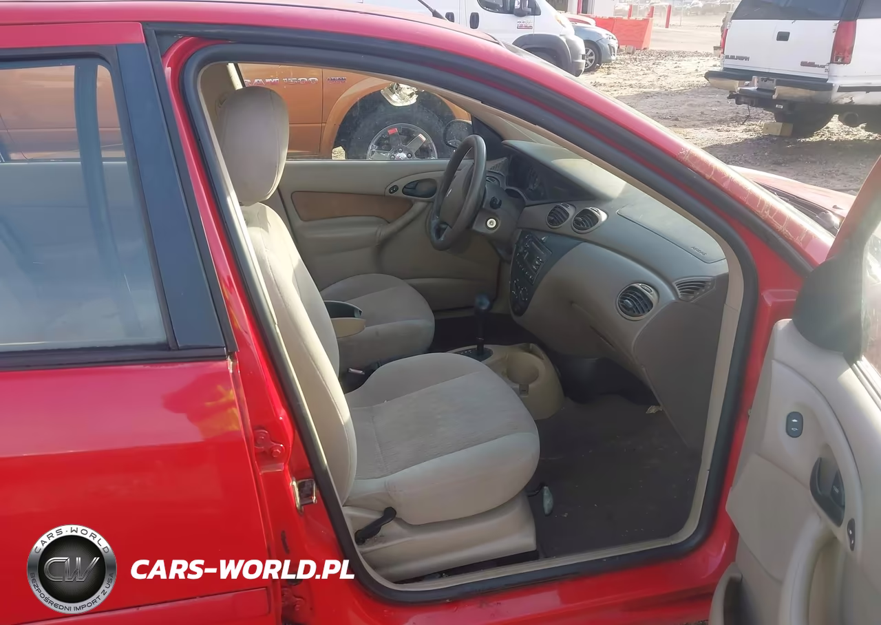 2000 Ford Focus Se VIN:1FAFP34P6YW225259 - 5