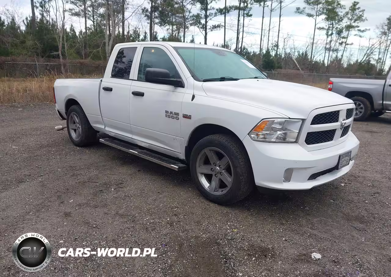 2017 Ram 1500 Express 4X2 6'4 Box