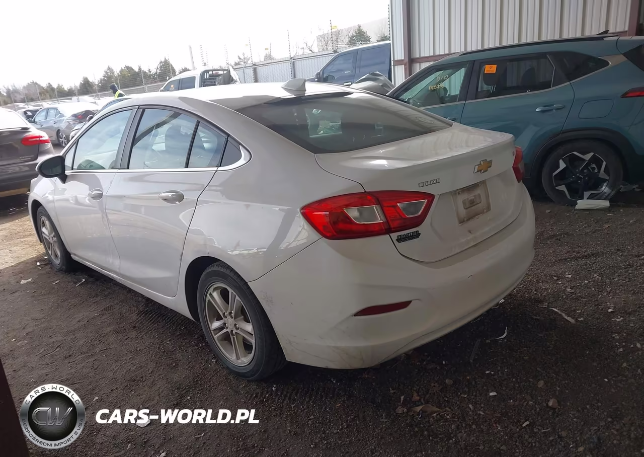 2017 Chevrolet Cruze Lt Auto VIN:1G1BE5SM1H7213283 - 3