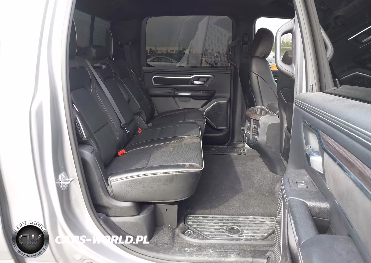 2025 Ram 1500 Laramie 4X4 5'7 Box VIN:1C6SRFJP4SN635930 - 8