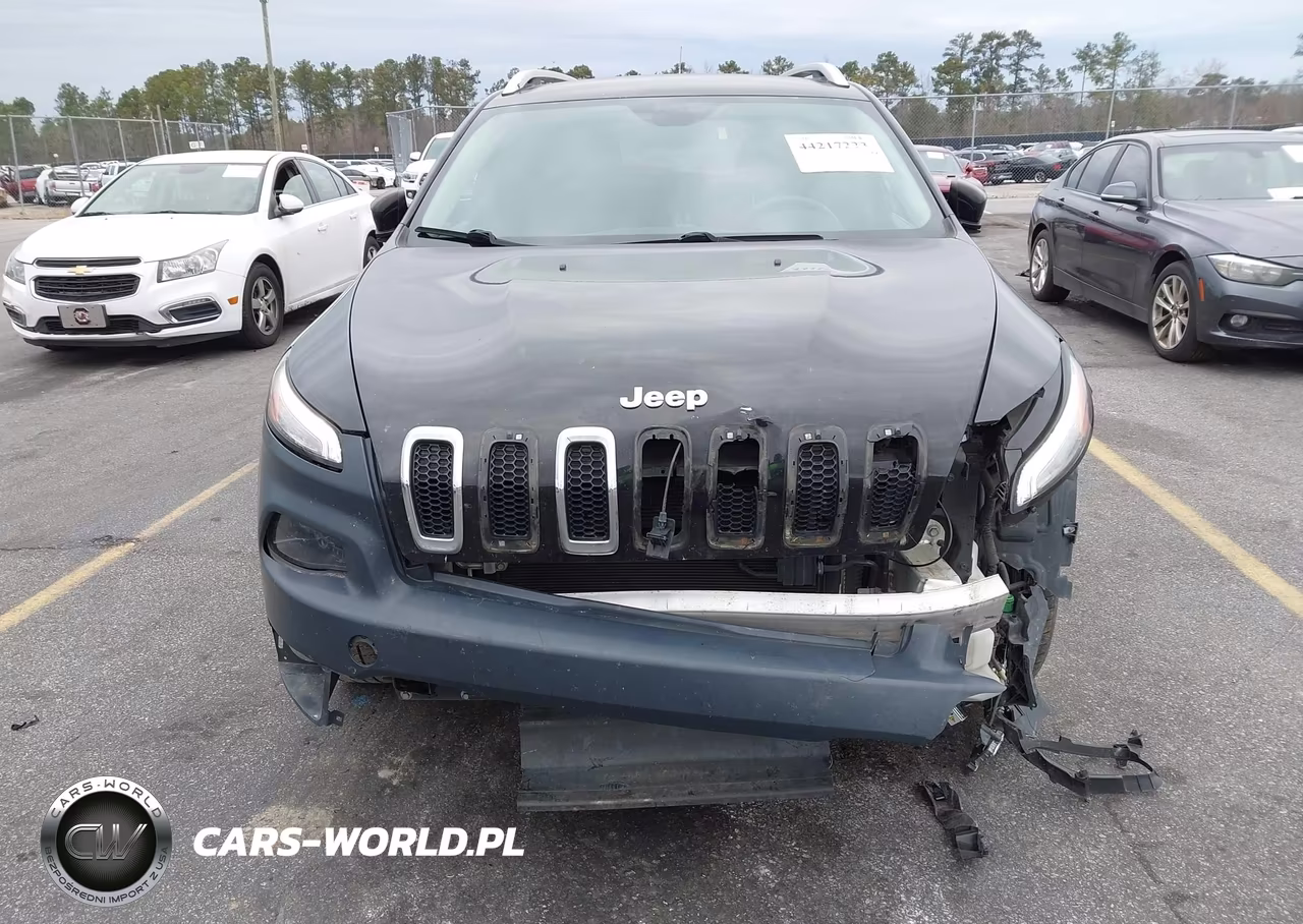 2017 Jeep Cherokee Latitude Fwd VIN:1C4PJLCB7HW540268 - 6