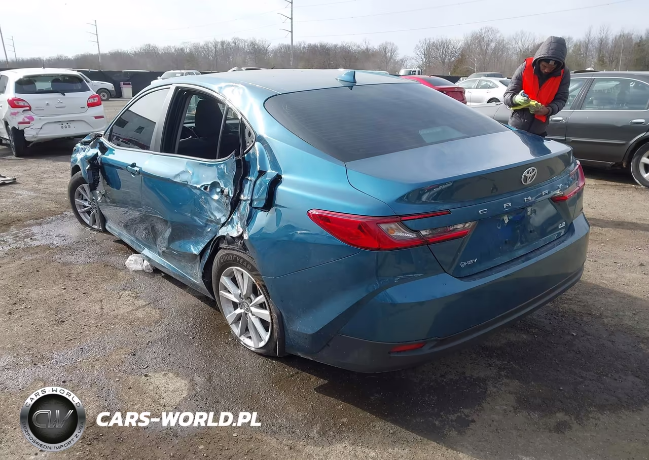 2025 Toyota Camry Le VIN:4T1DAACK9SU190387 - 3