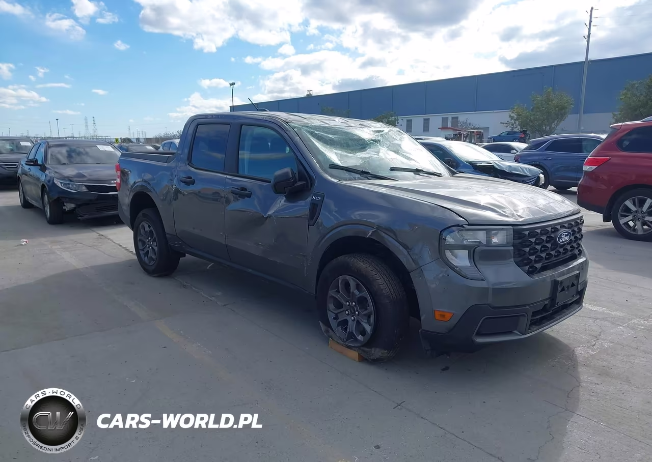 2025 Ford Maverick Xlt