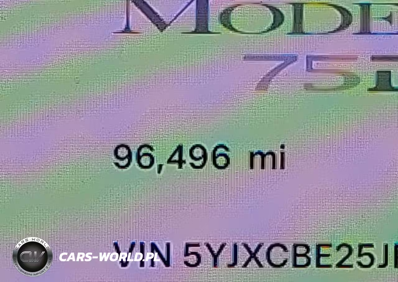 2018 Tesla Model X 100D-75D-P100D VIN:5YJXCBE25JF110637 - 15