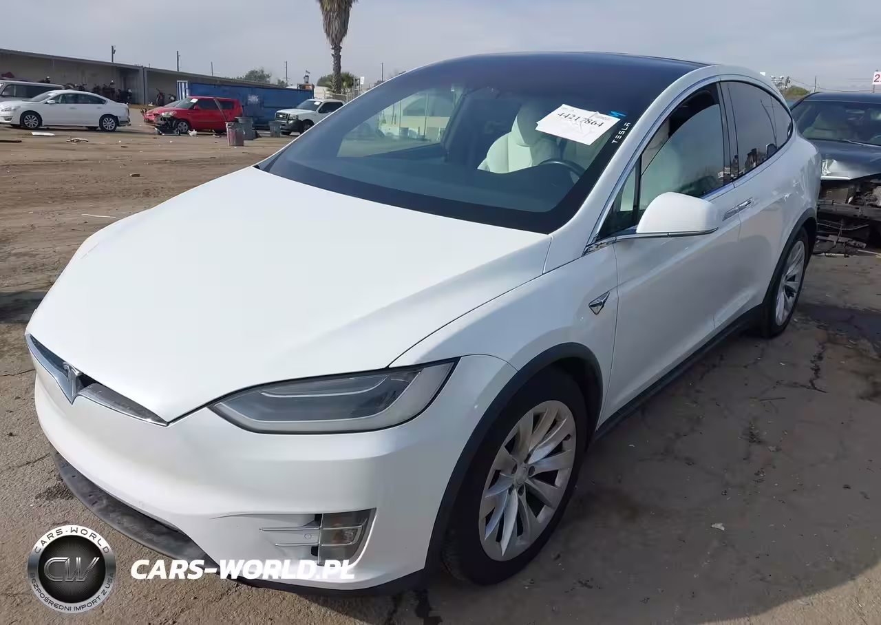 2018 Tesla Model X 100D-75D-P100D VIN:5YJXCBE25JF110637 - 2