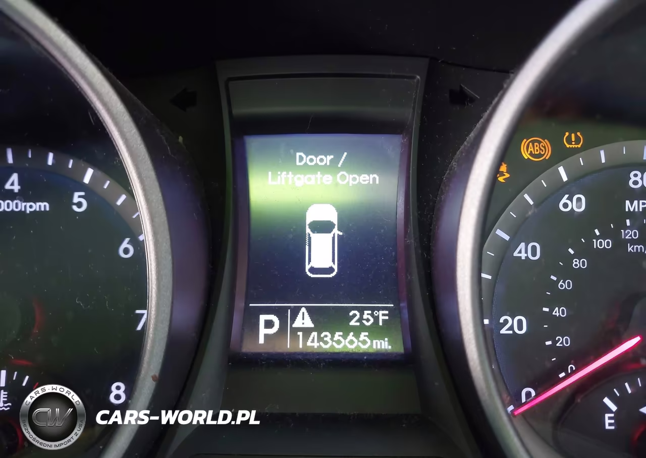2015 Hyundai Santa Fe Sport 2.4L VIN:5XYZTDLB9FG302652 - 16