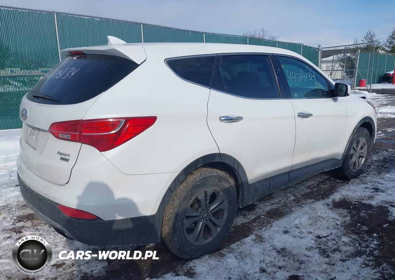 2015 Hyundai Santa Fe Sport 2.4L VIN:5XYZTDLB9FG302652 - 4