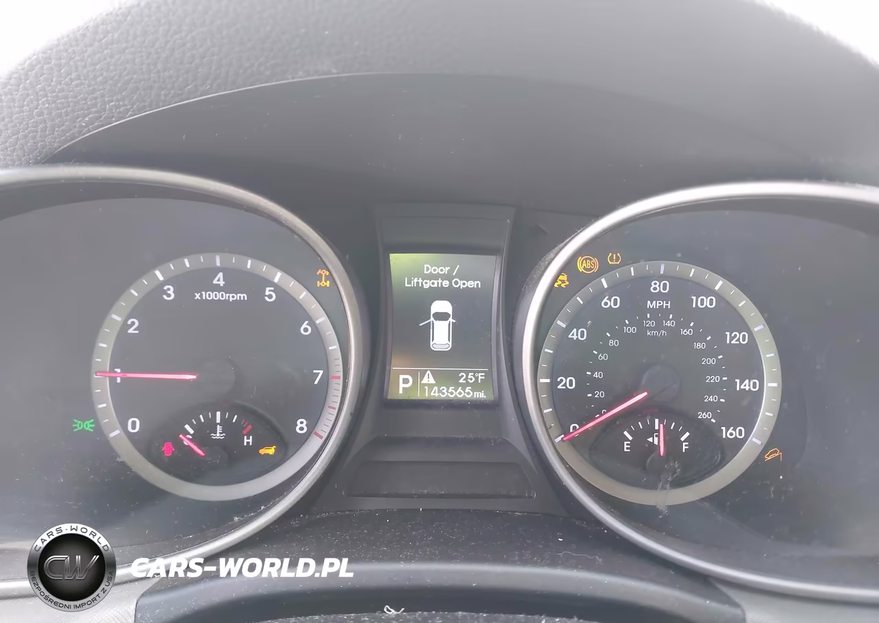2015 Hyundai Santa Fe Sport 2.4L VIN:5XYZTDLB9FG302652 - 7