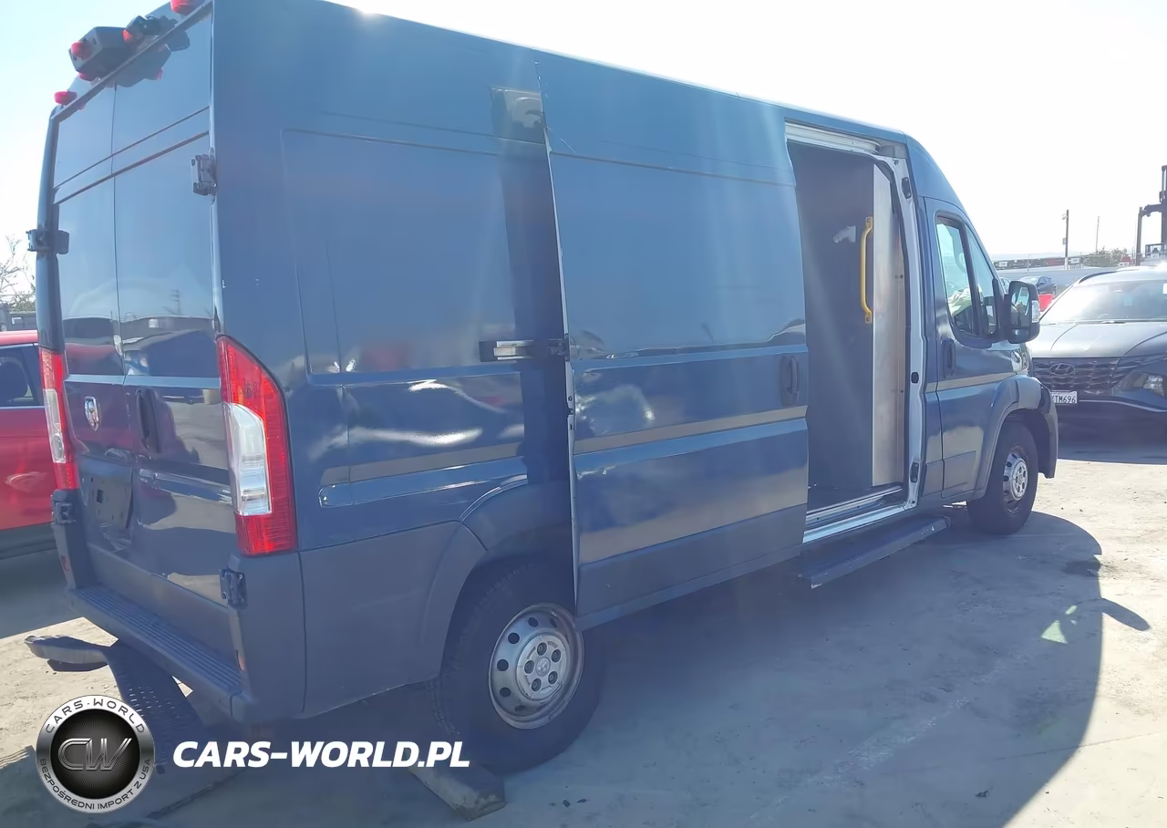 2018 Ram Promaster 2500 High Roof 159 Wb VIN:3C6TRVDG3JE160638 - 4