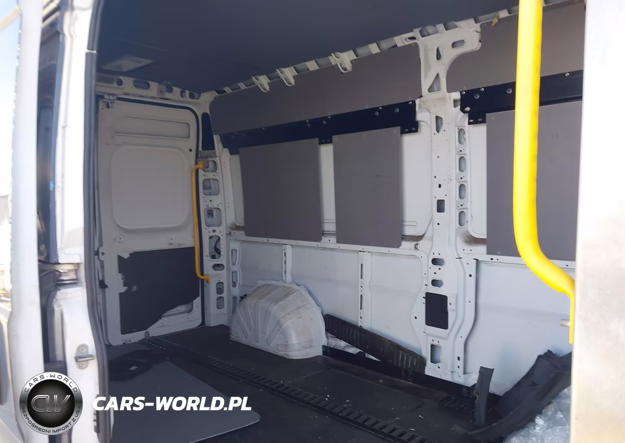 2018 Ram Promaster 2500 High Roof 159 Wb VIN:3C6TRVDG3JE160638 - 8