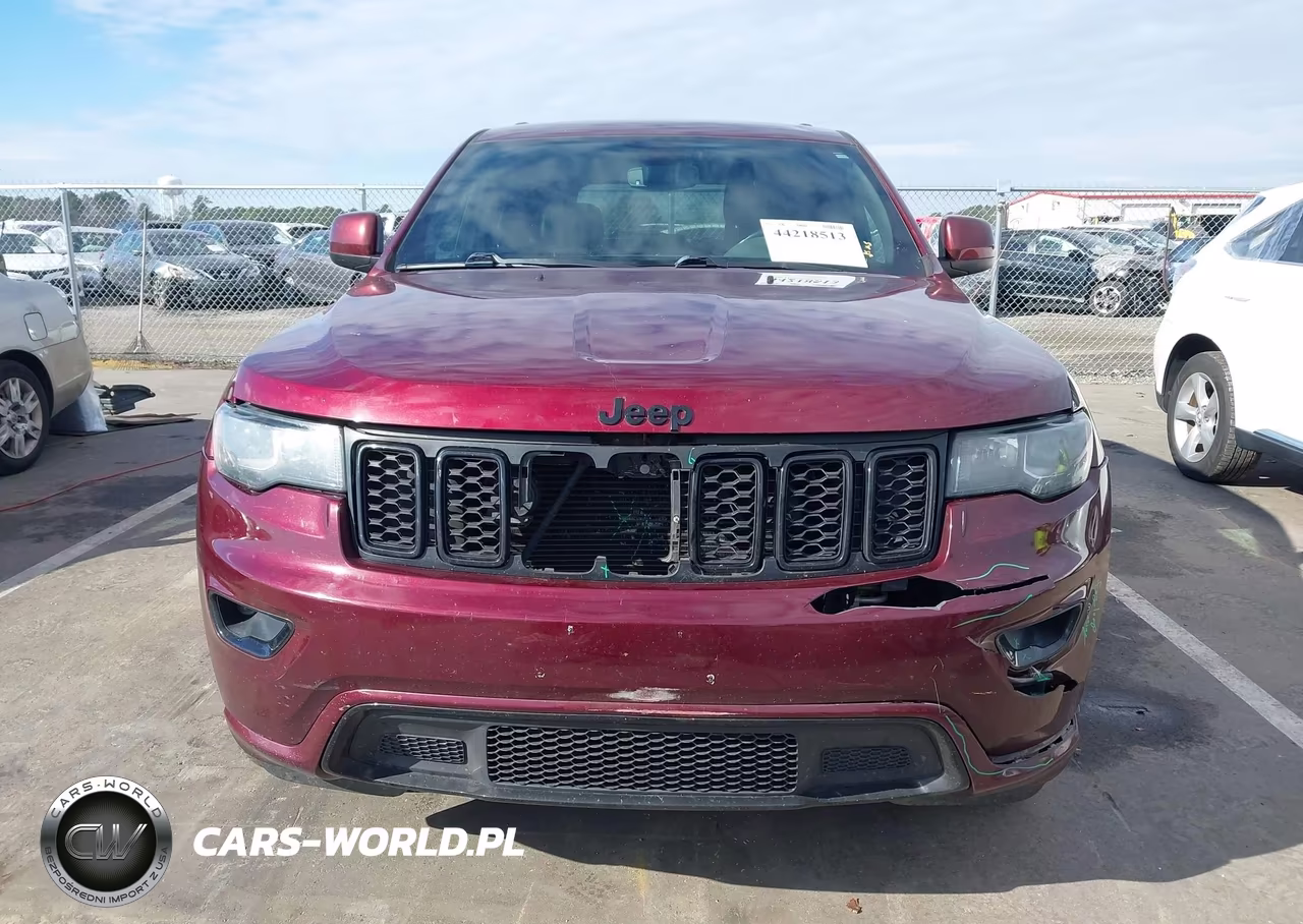 2018 Jeep Grand Cherokee Altitude 4X2 VIN:1C4RJEAG1JC407063 - 13