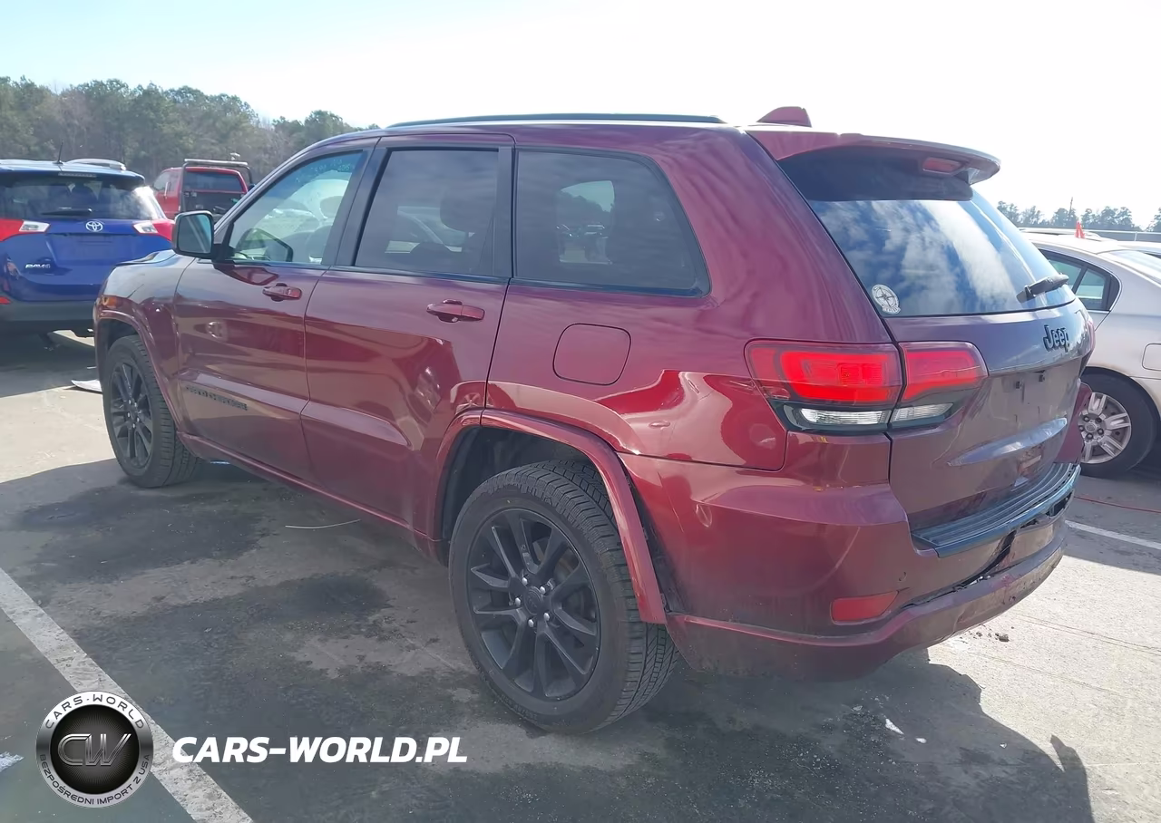2018 Jeep Grand Cherokee Altitude 4X2 VIN:1C4RJEAG1JC407063 - 3