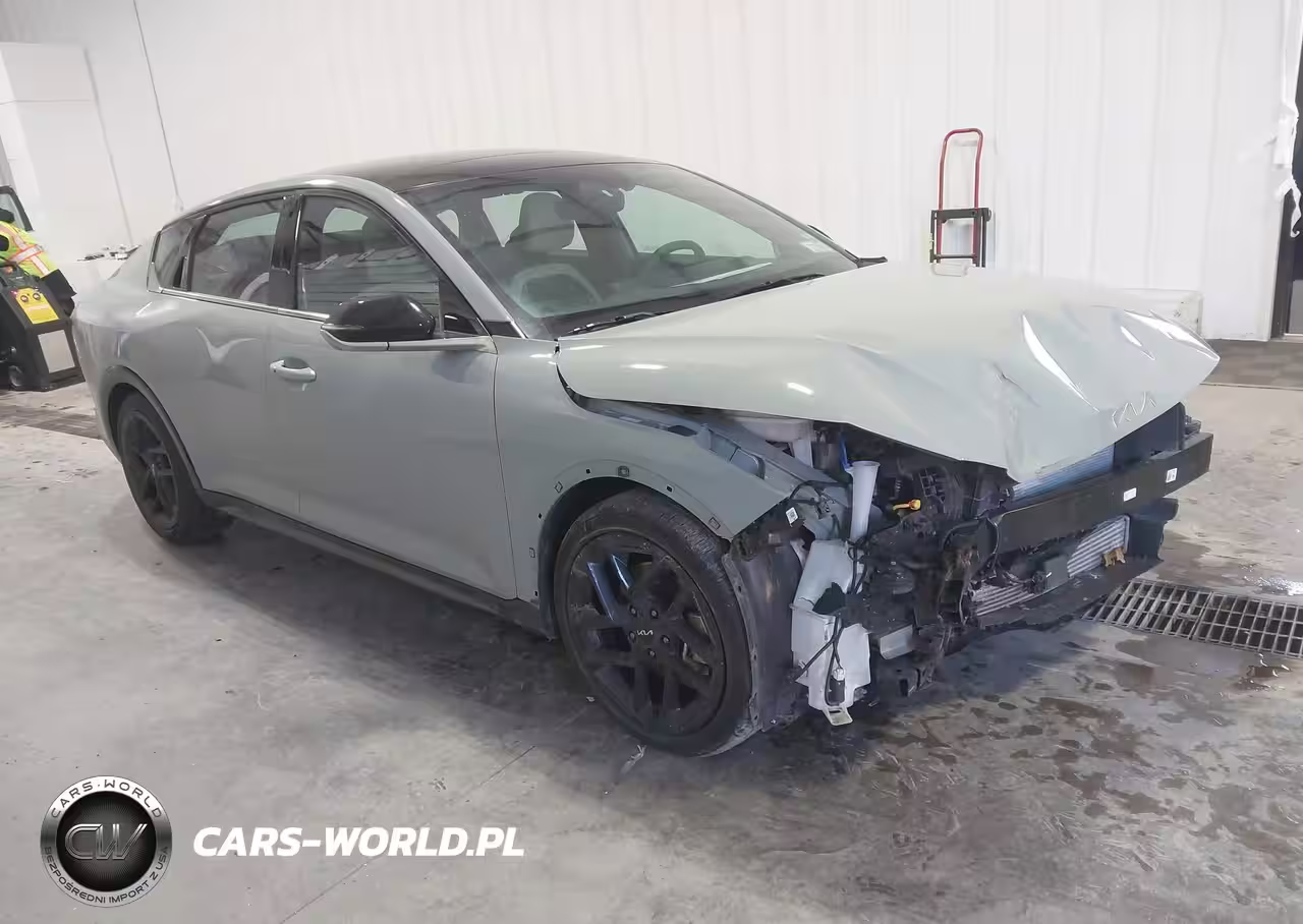 2025 Kia K4 Gt-Line Turbo