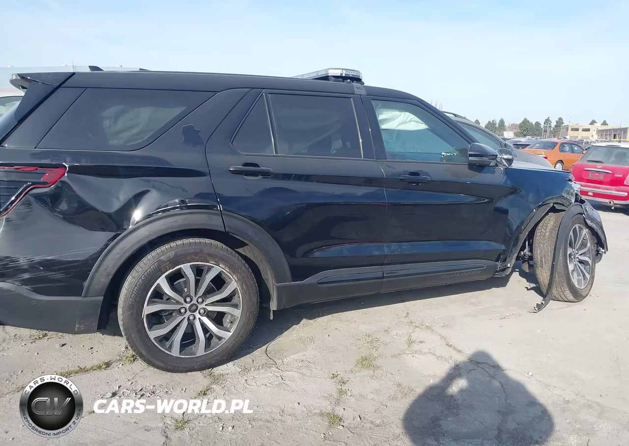2020 Ford Explorer St VIN:1FM5K8GC2LGA34494 - 13