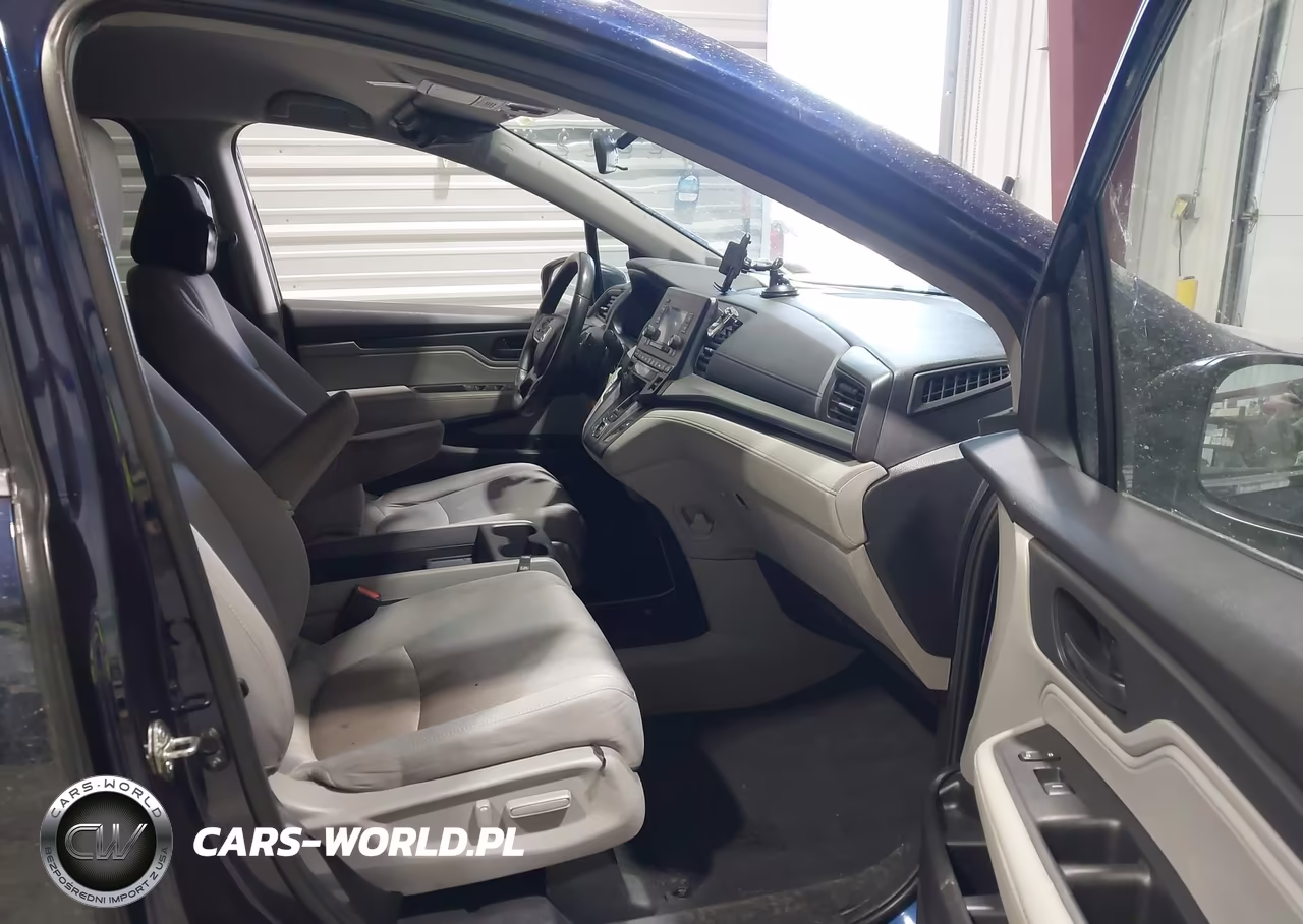 2019 Honda Odyssey Lx VIN:5FNRL6H29KB045210 - 5