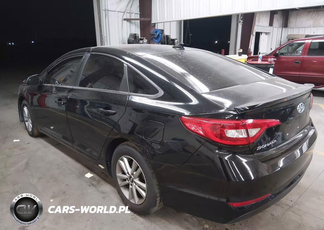 2015 Hyundai Sonata Se VIN:5NPE24AF2FH206992 - 3